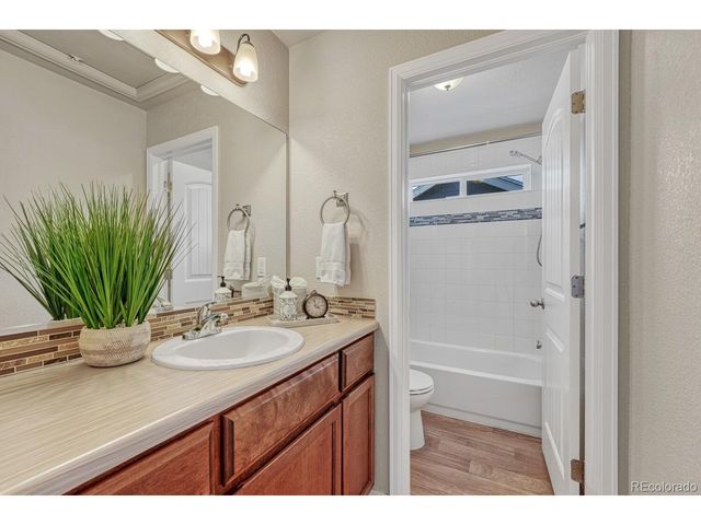 490 Dukes Way, Dacono, CO 80514