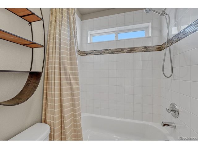 490 Dukes Way, Dacono, CO 80514