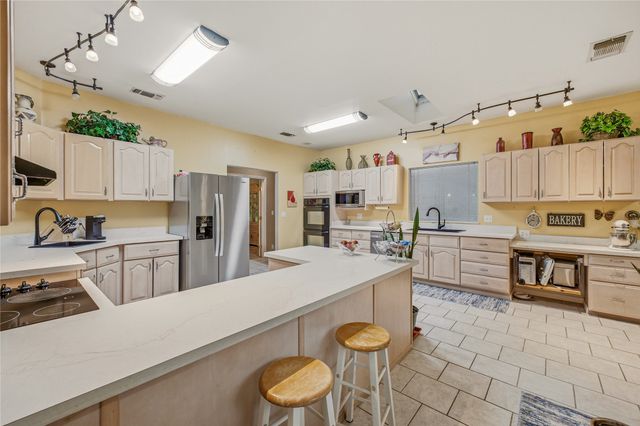 118 Pleasant Valley Lane, Weatherford, TX 76087