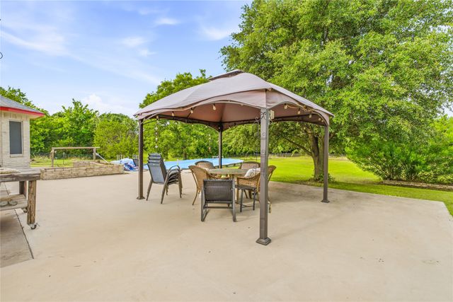 118 Pleasant Valley Lane, Weatherford, TX 76087