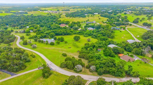 118 Pleasant Valley Lane, Weatherford, TX 76087