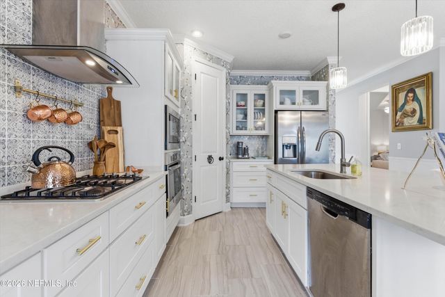 489 VISTA LAKE Circle, Ponte Vedra, FL 32081