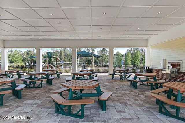 489 VISTA LAKE Circle, Ponte Vedra, FL 32081