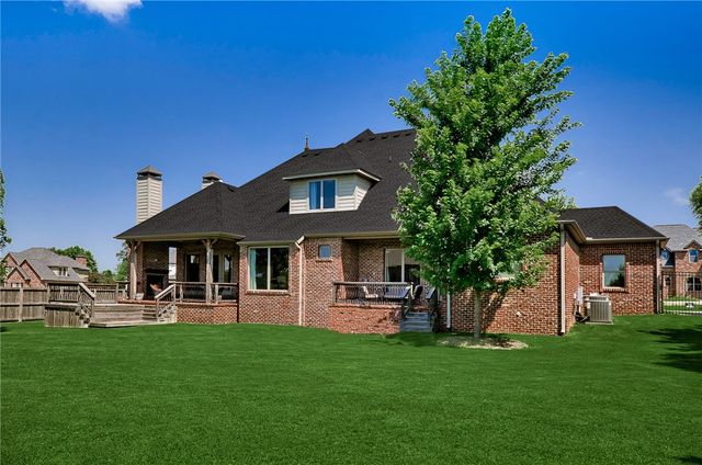 1971 Cherborg Avenue, Springdale, AR 72764