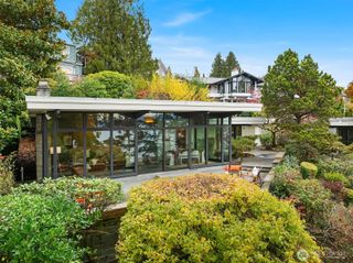 4001 55th Avenue NE, Seattle, WA 98105