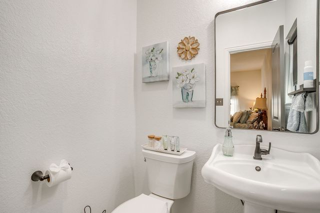 104 Oakbend Court, Weatherford, TX 76088