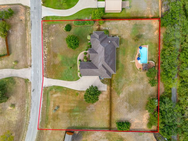 104 Oakbend Court, Weatherford, TX 76088