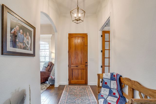 104 Oakbend Court, Weatherford, TX 76088