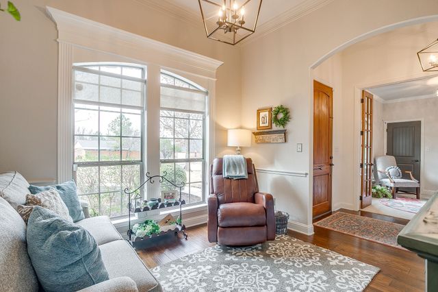 104 Oakbend Court, Weatherford, TX 76088