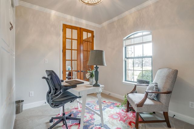 104 Oakbend Court, Weatherford, TX 76088