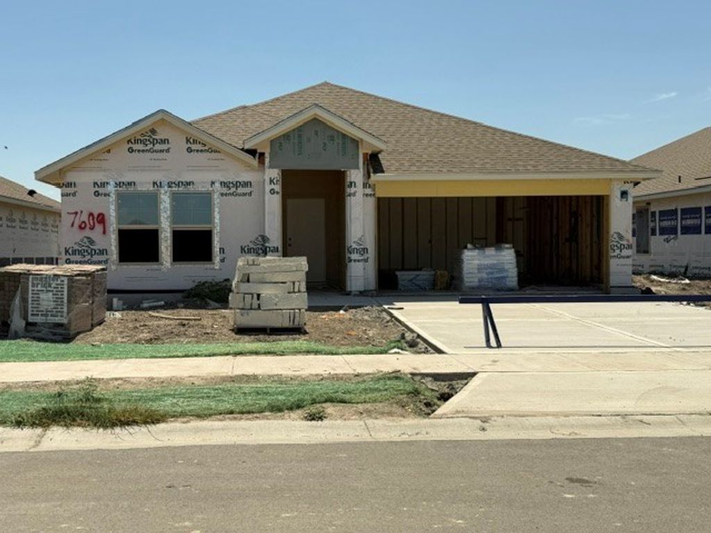 7609 Lacey Dr, Corpus Christi, TX 78414 — exterior