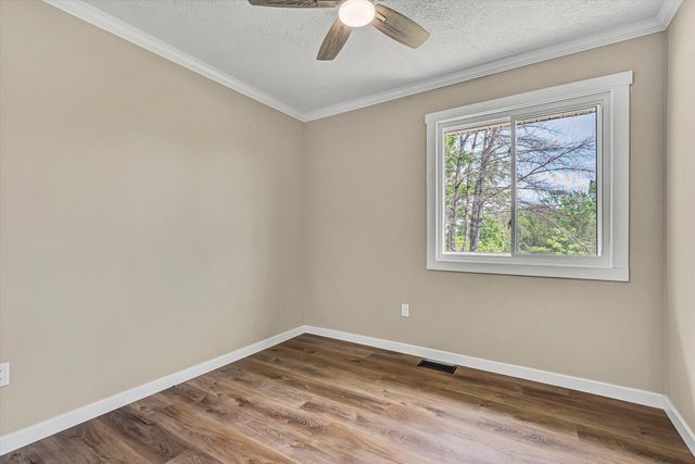 30 Grayson ST, Rocky Mount, VA 24151