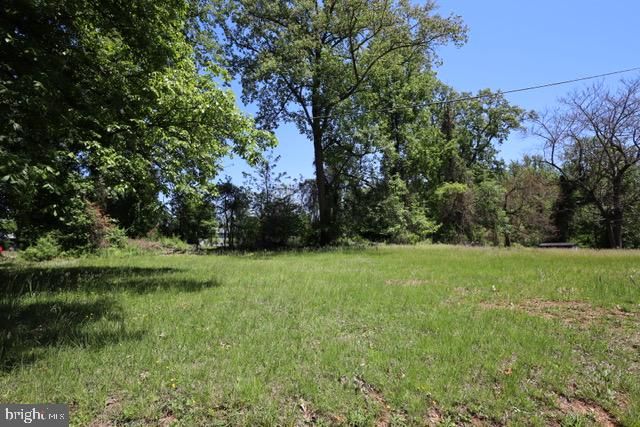 18465 BROOKE RD, Sandy Spring, MD 20860