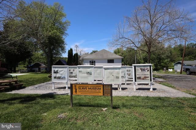 18465 BROOKE RD, Sandy Spring, MD 20860