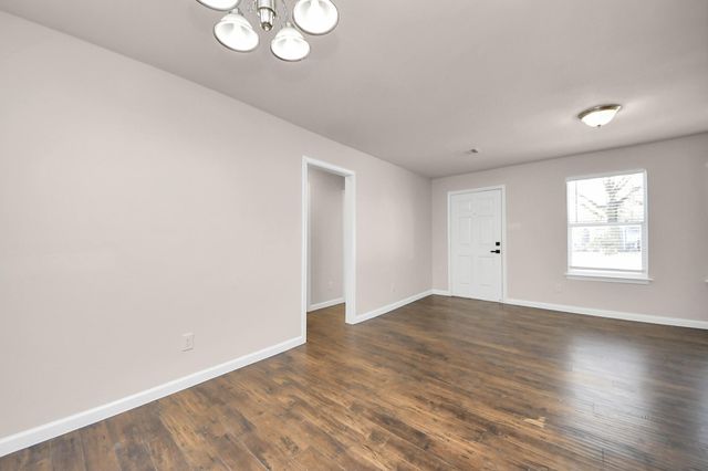 3437 Seabrook Street, Houston, TX 77021