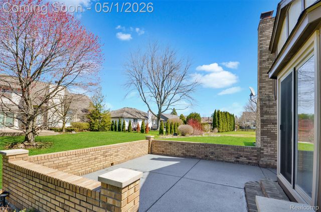 52598 Bordeaux Way, Shelby Charter Township, MI 48315