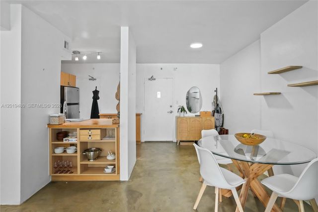 1200 W Ave 819 819, Miami Beach, FL 33139