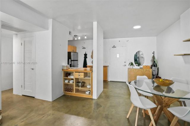 1200 W Ave 819 819, Miami Beach, FL 33139