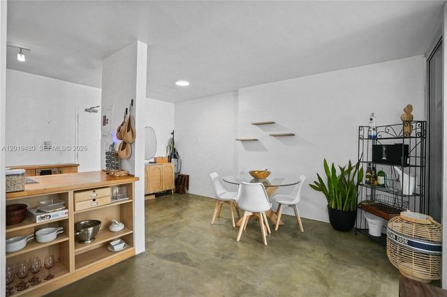 1200 W Ave 819 819, Miami Beach, FL 33139