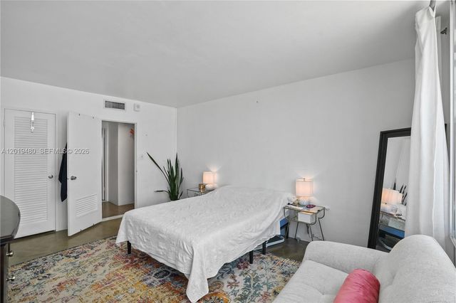 1200 W Ave 819 819, Miami Beach, FL 33139