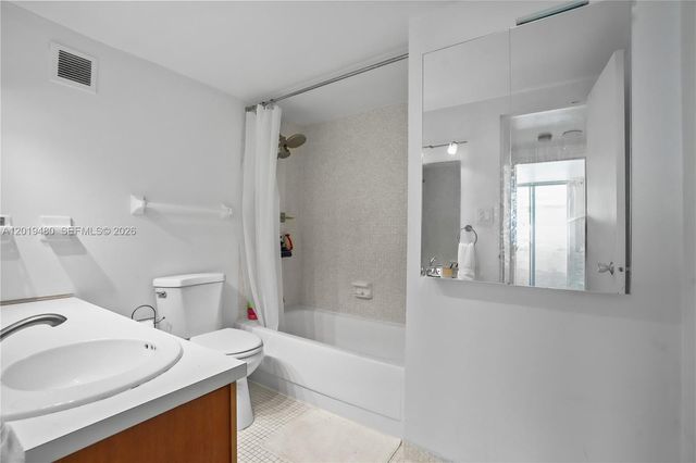 1200 W Ave 819 819, Miami Beach, FL 33139
