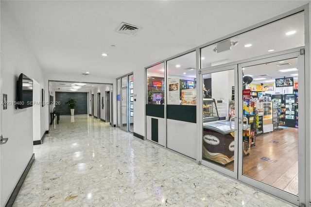 1200 W Ave 819 819, Miami Beach, FL 33139