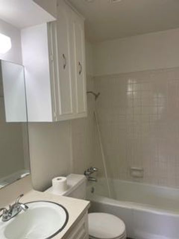 9101 Rockcrest CIR, Austin, TX 78759
