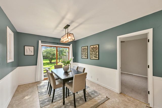 W62N352 Hanover AVENUE, Cedarburg, WI 53012