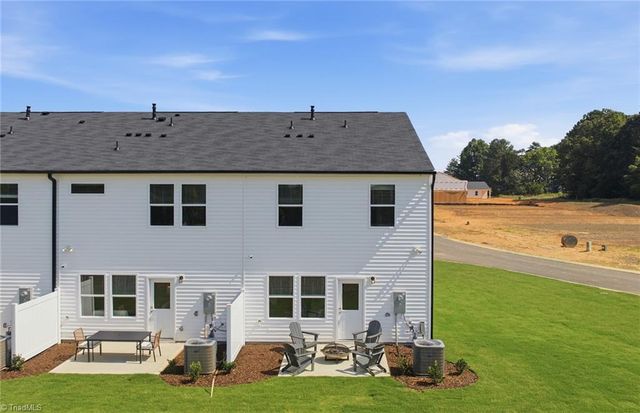 505 Prosecco Drive, Thomasville, NC 27360
