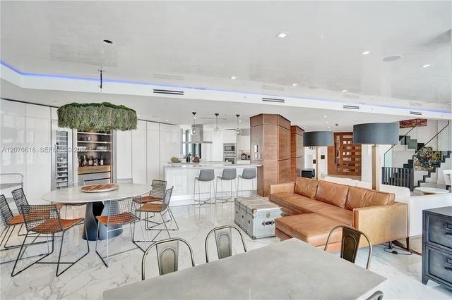 4000 Island Boulevard PH2, Aventura, FL 33160