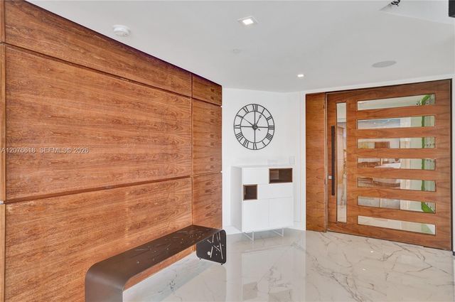 4000 Island Boulevard PH2, Aventura, FL 33160