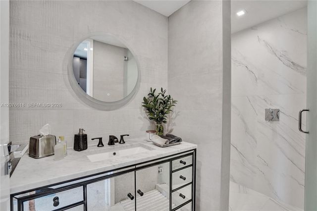 4000 Island Boulevard PH2, Aventura, FL 33160