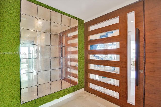 4000 Island Boulevard PH2, Aventura, FL 33160