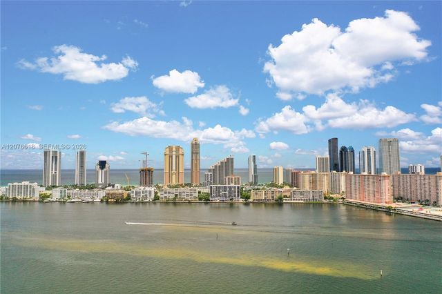 4000 Island Boulevard PH2, Aventura, FL 33160