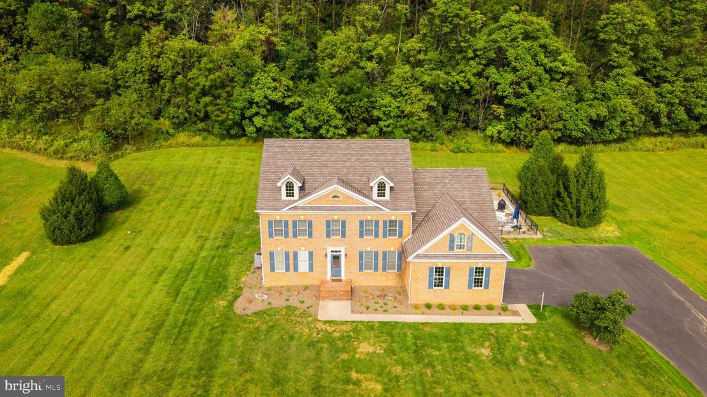 368 ELEGANT + LOT 7 DR, Martinsburg, WV 25403