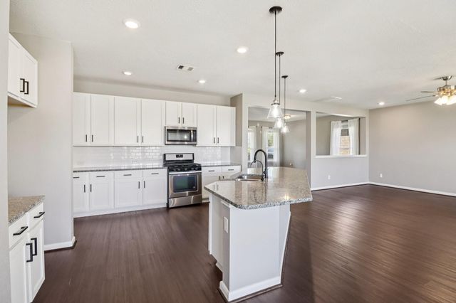 14017 Harmony Ridge Trail, Pearland, TX 77584