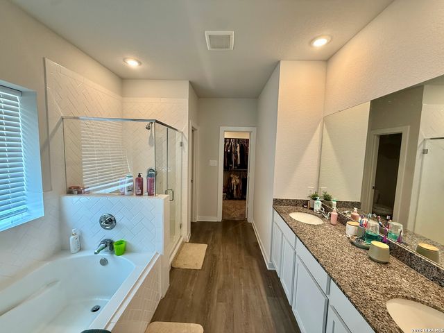 8948 Hazel Birch, Elmendorf, TX 78112