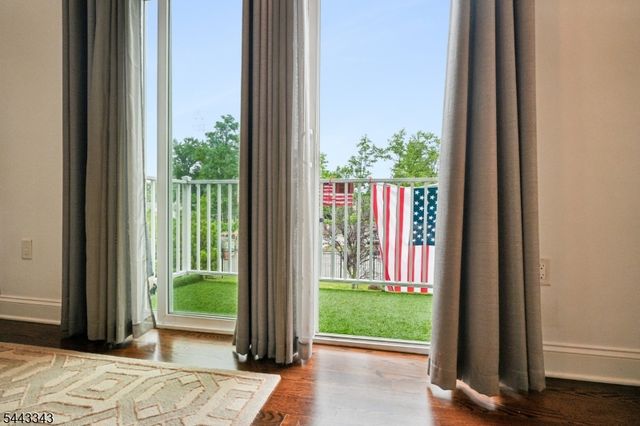 156 Mountain Ave 8, Springfield Twp., NJ 07081