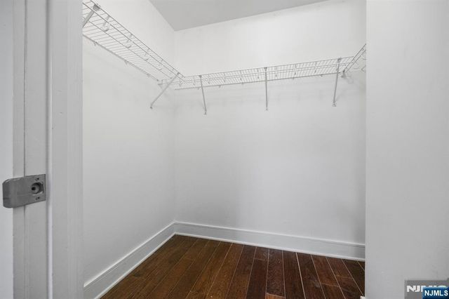 1100 Maxwell Lane 422, Hoboken, NJ 07030