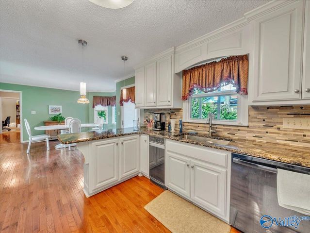 105 Mcnaron Drive, Madison, AL 35758