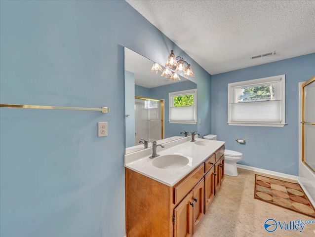 105 Mcnaron Drive, Madison, AL 35758