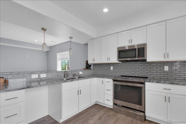 413 N De Gaulle Court, Aurora, CO 80018