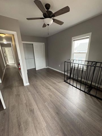 233 Frank AVENUE, Racine, WI 53404