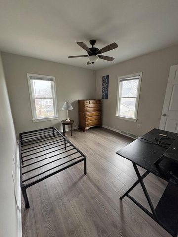 233 Frank AVENUE, Racine, WI 53404