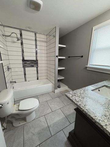 233 Frank AVENUE, Racine, WI 53404