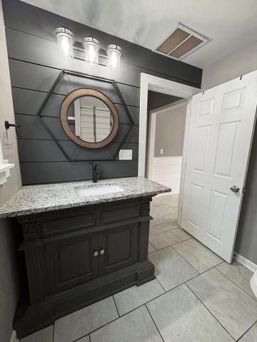 233 Frank AVENUE, Racine, WI 53404