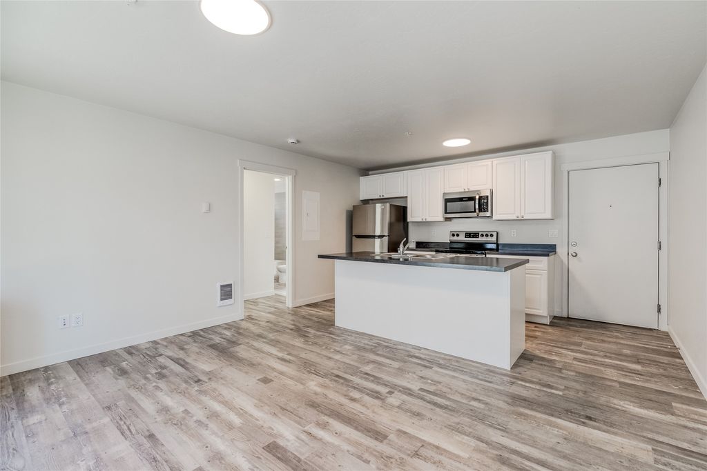 128 E Evergreen Drive, Kalispell, MT 59901 photo 17