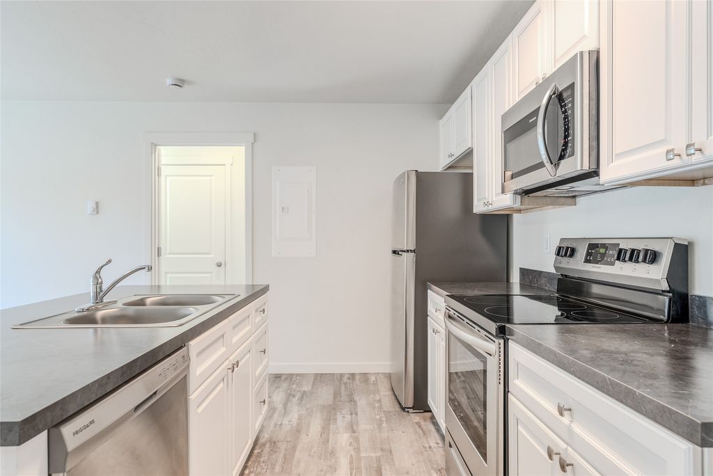 128 E Evergreen Drive, Kalispell, MT 59901 photo 18