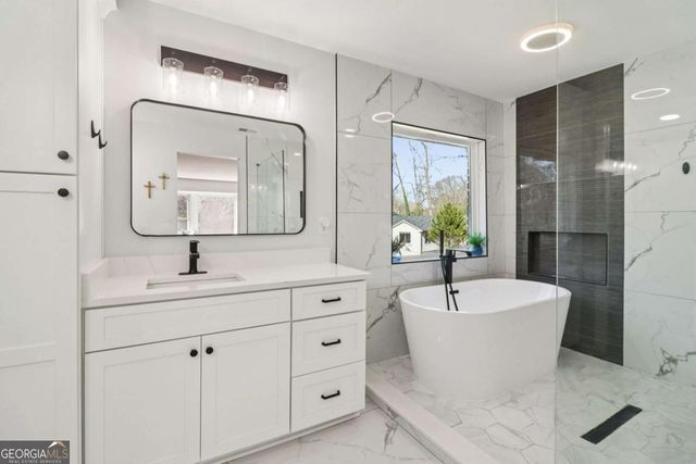 1103 Piedmont Road NE, Marietta, GA 30066