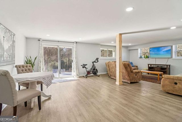 1103 Piedmont Road NE, Marietta, GA 30066